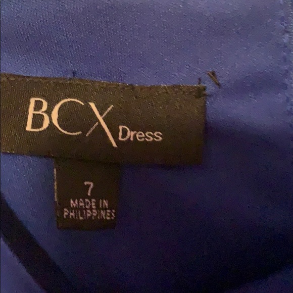 Dress - Picture 4 of 4